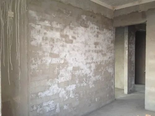 墻面泛堿是什么原因？該如何治理？